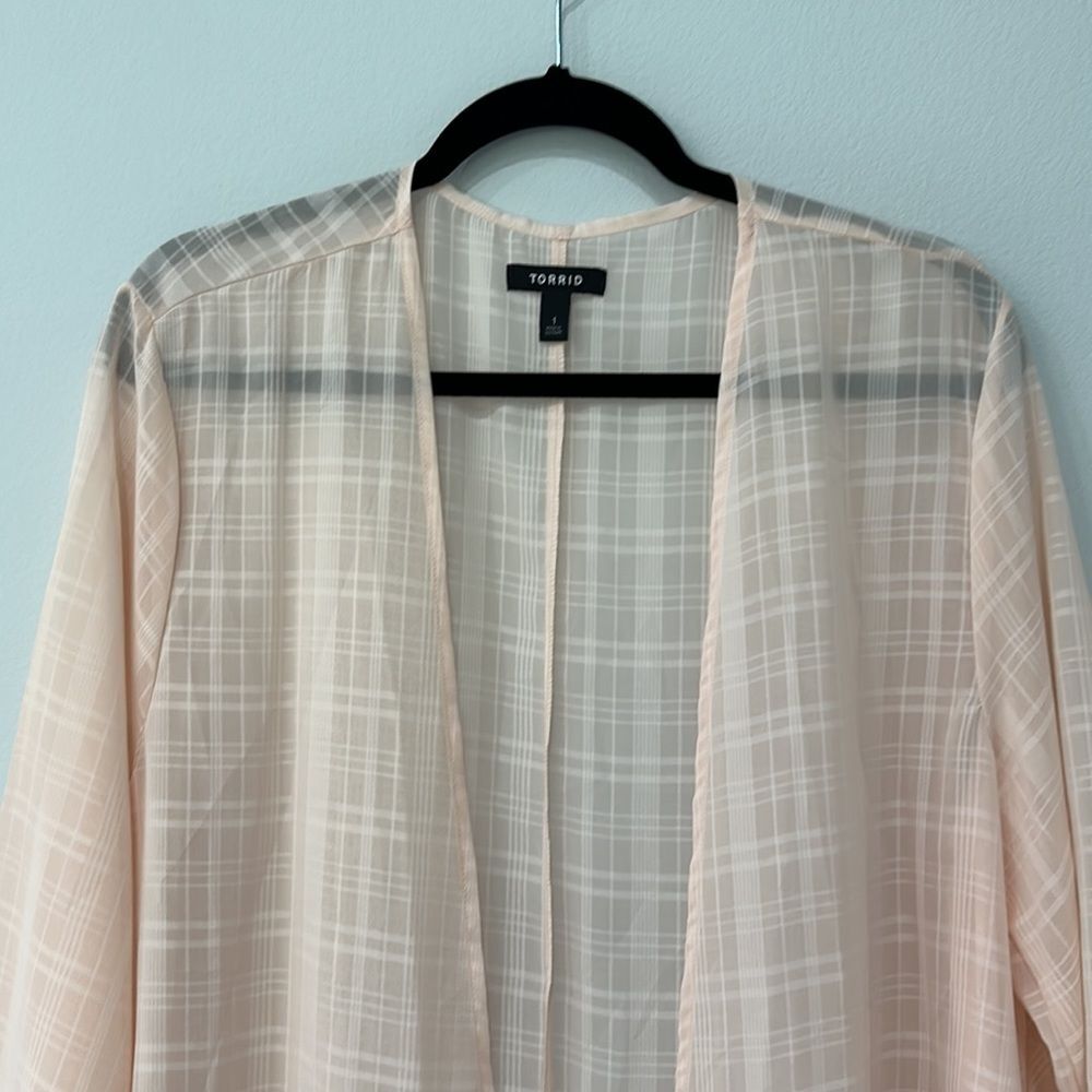Torrid Light Pink Plaid Sheer Chiffon Kimono/Cover Up/Cardigan Plus Sz 1 - Picture 5 of 12
